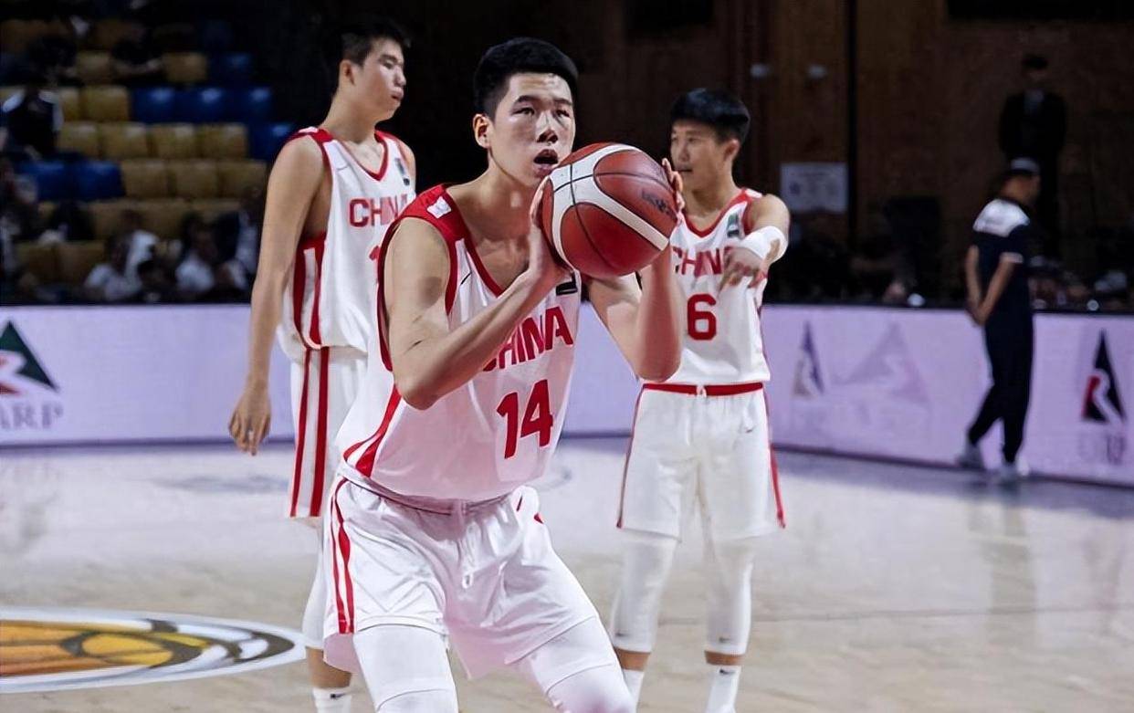 包含深圳男篮发布备战花絮，今夜强势反弹，NBA总决赛任务艰巨，临场指挥获称赞的词条-开云官网