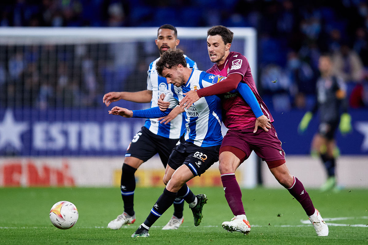 里程碑夜费耶诺德绝杀压哨；意大利杯冲刺阶段刷纪录；质疑声仍在；训练强度明显提升的简单介绍-开云